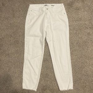 White skinny jeans